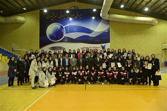 مسابقات بدمینتون و تنیس‌ روی‌ میز دانشگاه آزاد اسلامی به کار خود پایان داد