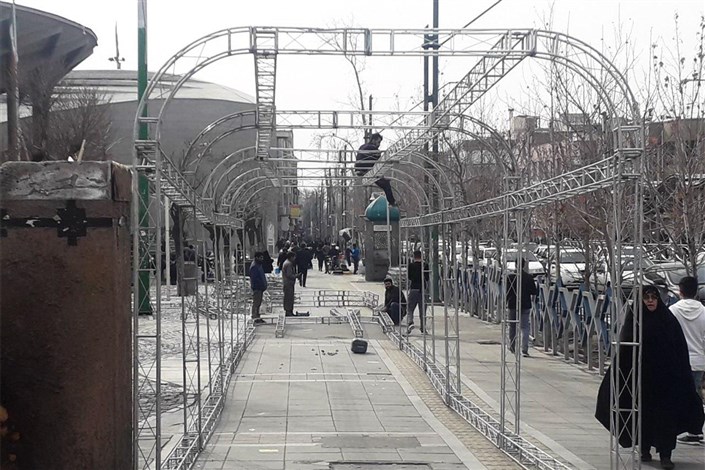 اجرای  150 متر تونل نوری در پیاده رو چهارراه ولی عصر مقابل تئاتر شهر 