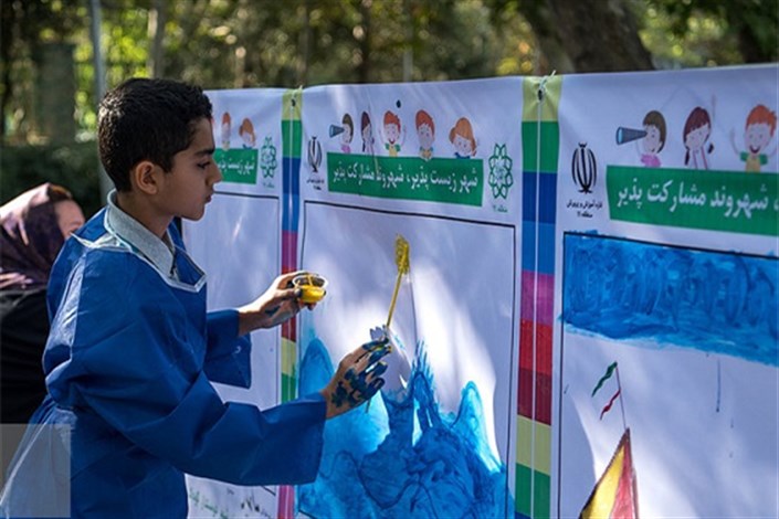 اجرای طرح نقاشی دیواری با مشارکت دانش آموزان در بوستان ها