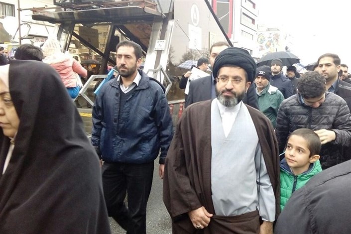 حضور فرزندان رهبر معظم انقلاب در جمع راهپیمایان تهرانی 