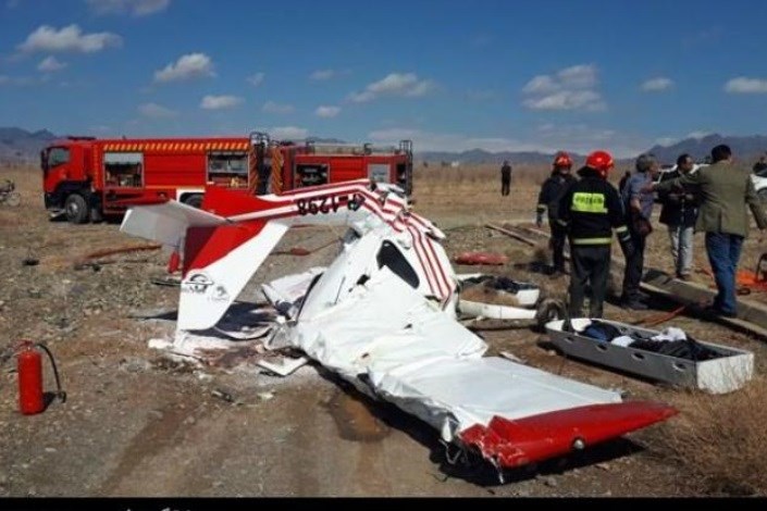  سقوط هواپیمای آموزشی در کاشمر 2 کشته به جا گذاشت