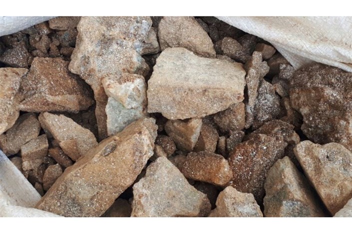  کشف بیش از 10 تن سنگ طلای قاچاق در ورزقان