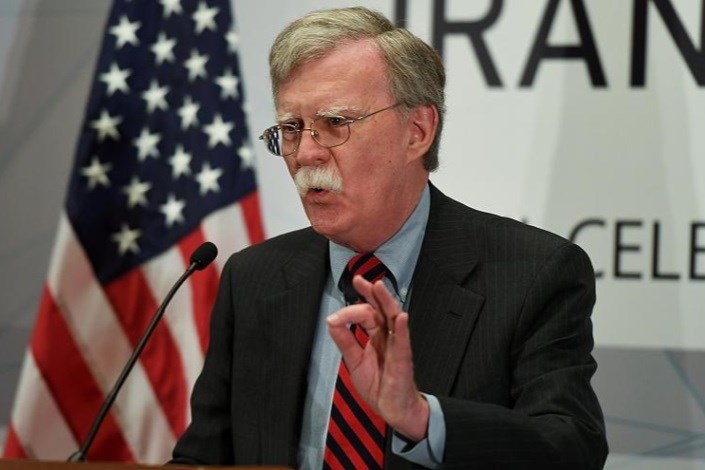 بولتون: دلیلی ندارد ایران از توافق هسته‌ای خارج شود 