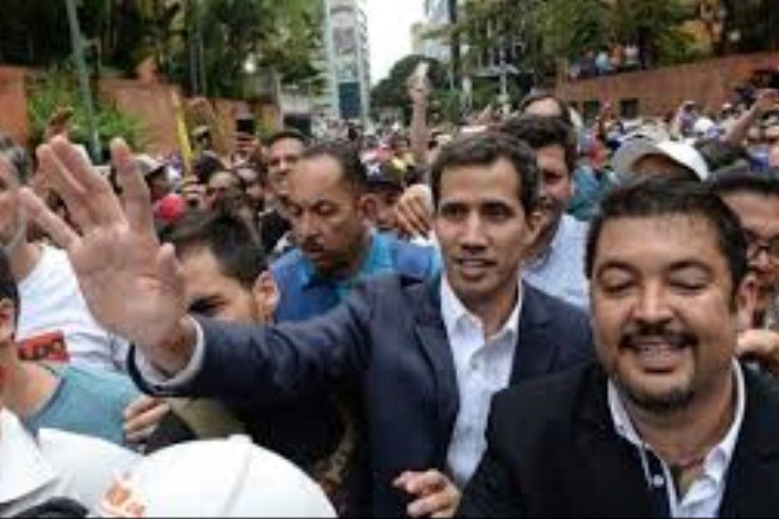 خوان گوایدو به ونزوئلا بازگشت