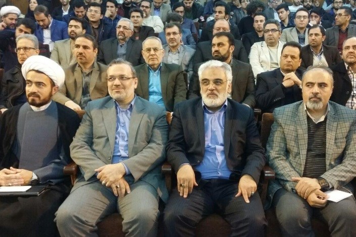 دیدار صمیمانه دکتر طهرانچی و دانشجویان دانشگاه آزاد اسلامی واحد مشهد