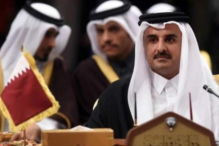 امیر قطر نشست اتحادیه عرب را ترک کرد 