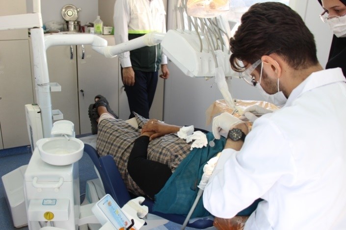 بسیج دندانپزشکان  عمومی برای خدمت رسانی به سیل زدگان