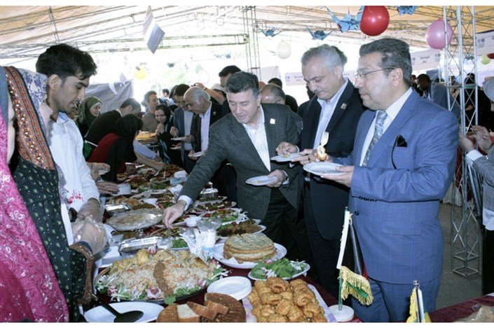 جشنواره غذای ملل برگزار شد