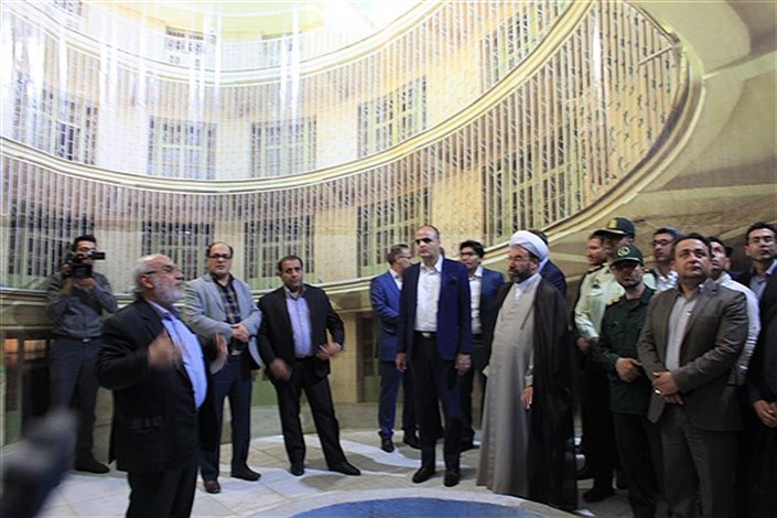 افتتاح نمایشگاه موزه عبرت ایران در دانشگاه آزاد اسلامی مرودشت
