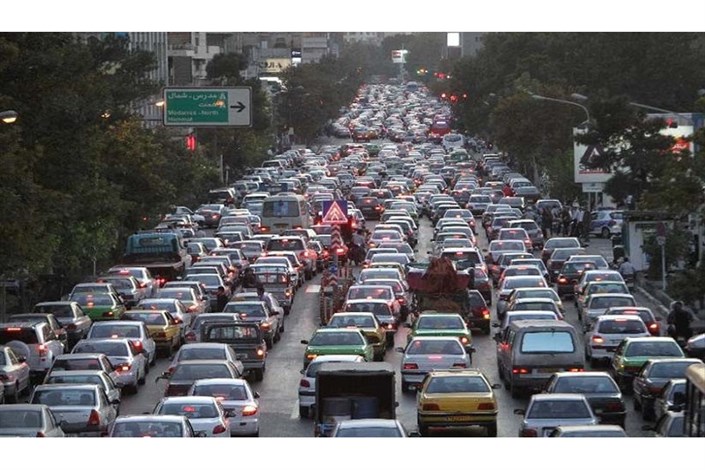 روزانه بیش از 550 هزار خودرو وارد تهران می‌شود