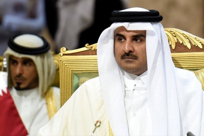 گفت و گوی تلفنی امیر قطر و نخست وزیر بحرین 