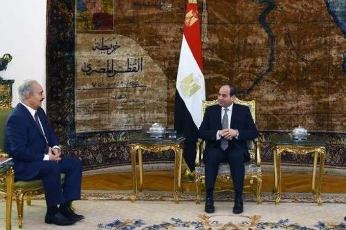 رئیس جمهور مصر با خلیفه حفتر دیدار کرد 
