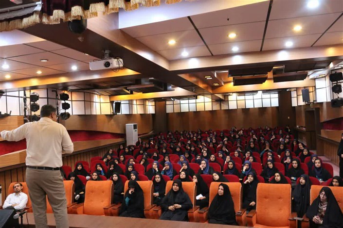 برگزاری کارگاه آموزشی سبک زندگی، ویژه دانش آموزان و خانواده ها در واحد یزد