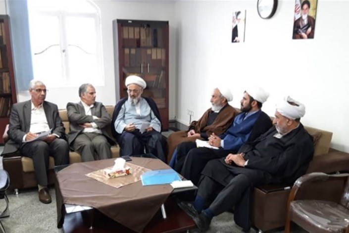 نشست روحانیون دفتر هیات موسس و امناء دانشگاه آزاد اسلامی برگزار شد