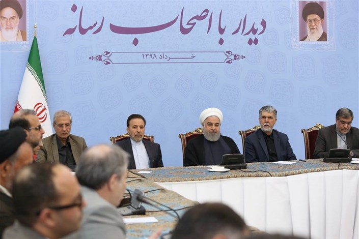 روحانی: قطعاً از رنج و مشکلات مردم خبر دارم