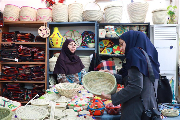 حضور صنعتگران خوزستانی در نمایشگاه بین المللی  گردشگری و صنایع دستی اصفهان
