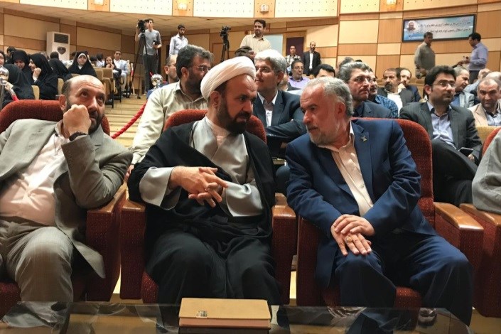همایش استاد تراز انقلاب اسلامی در واحد یادگار امام برگزار شد
