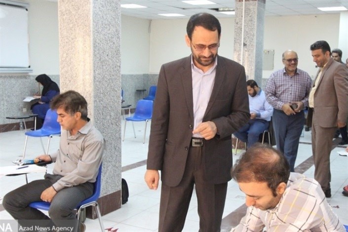 حضور ۳۰۰ داوطلب آزمون جامع دکتری در دانشگاه آزاد اسلامی واحد نجف‌آباد