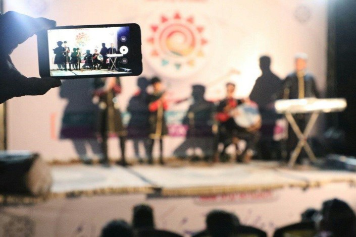 آغاز به کار جشنواره شادستان دربوستان پیروزی 