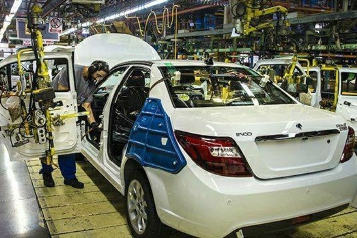افت قیمت بازار محصولات ایران خودرو حاصل افزایش عرضه به بازار