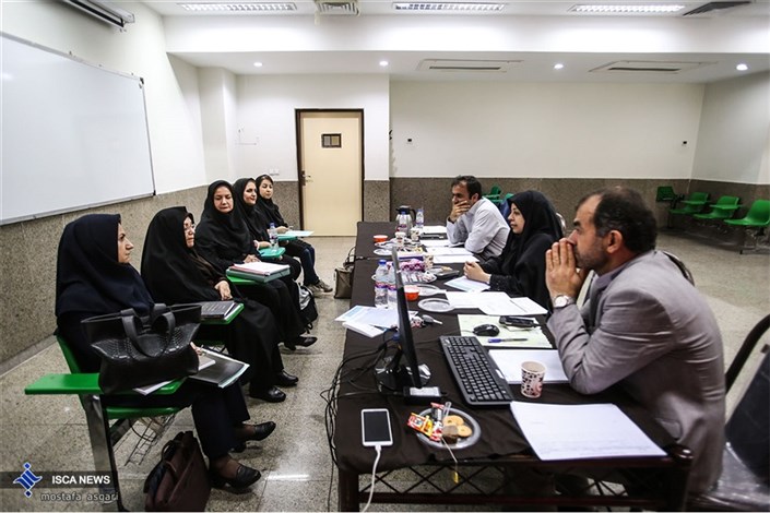 گزارش ایسکانیوز از برگزاری مصاحبه دکتری در دانشگاه آزاد اسلامی