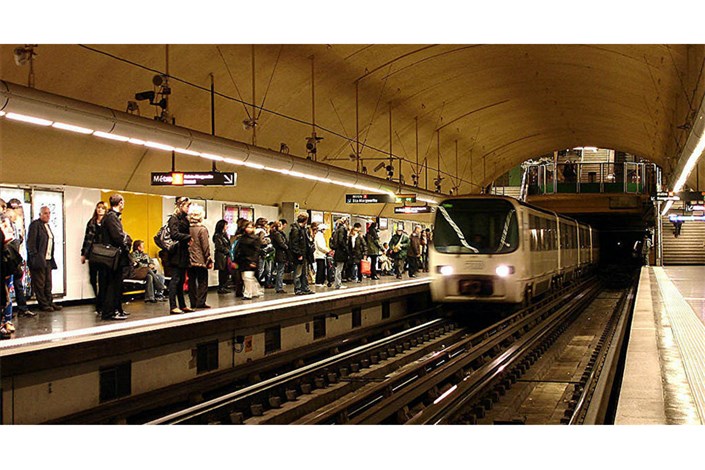 مخالفت مسافران مترو "وین" با معطر شدن واگن‌های قطار