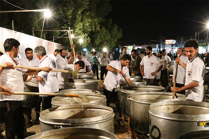 اطعام ۲۱۳ هزار نفر در مناطق محروم در روز عید غدیر