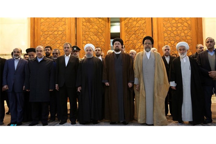 رئیس جمهور و اعضای دولت با آرمان‌های امام خمینی (ره) تجدید میثاق کردند 