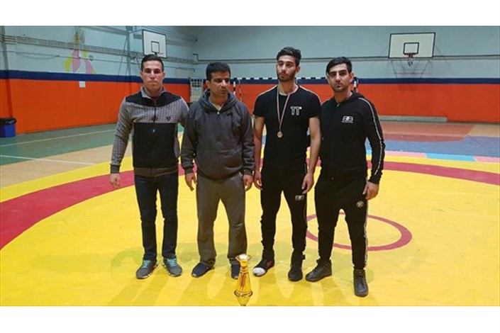 دانشجویان سما لاهیجان در مسابقات کشوری کاراته و کشتی قهرمان شدند