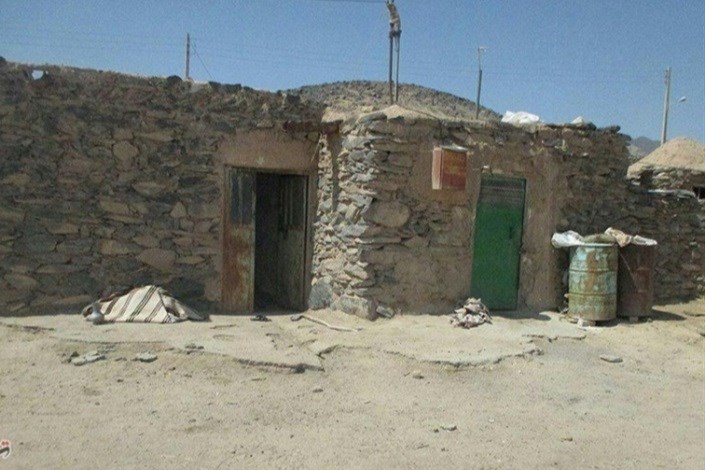  افتتاح 2 مدرسه در مناطق محروم هیرمند/ ساخت حمام در 4 روستای نهبندان