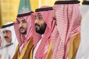 تنگه هرمز، ریاض را وادار به تخفیف‌دهی نفتی کرد
