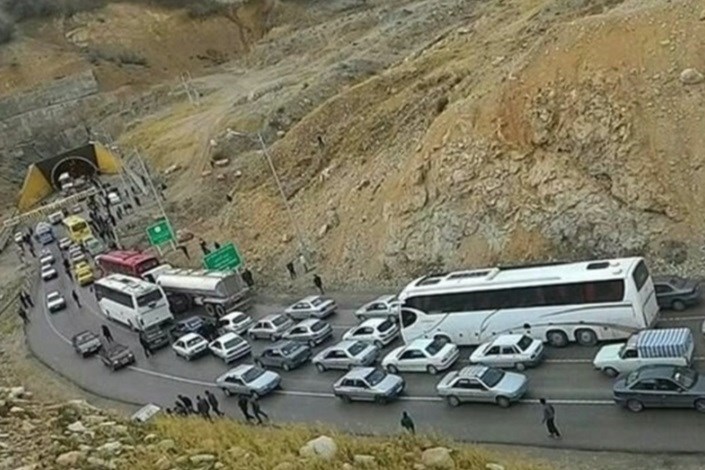 ترافیک در جاده های منتهی به مهران و  محورخرمشهر به شلمچه