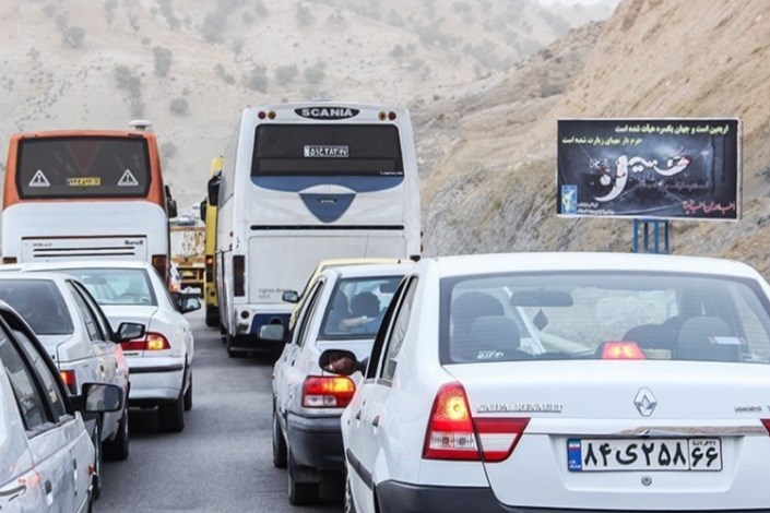 ترافیک نیمه‌سنگین در محور مهران-ایلام/محدودیت ترافیکی در برخی جاده‌‌ها تا یک‌شنبه