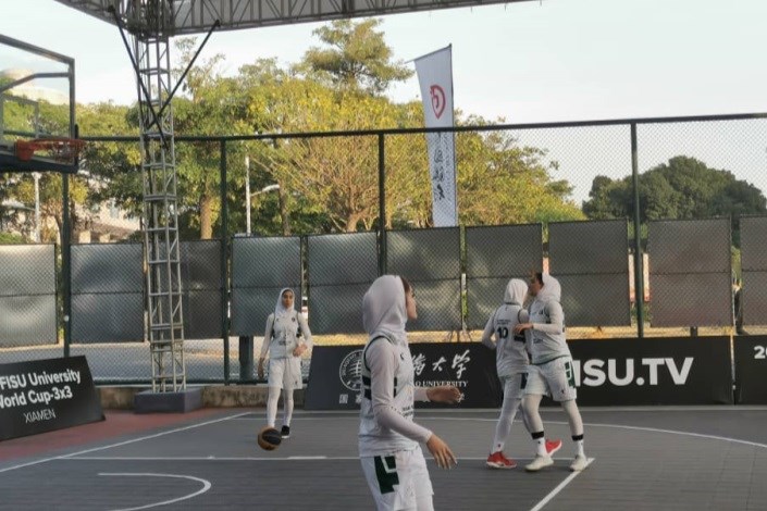  تیم بسکتبال سه نفره بانوان دانشگاه آزاد اسلامی در جایگاه سوم  مسابقات جهانی والیبال قرار گرفت