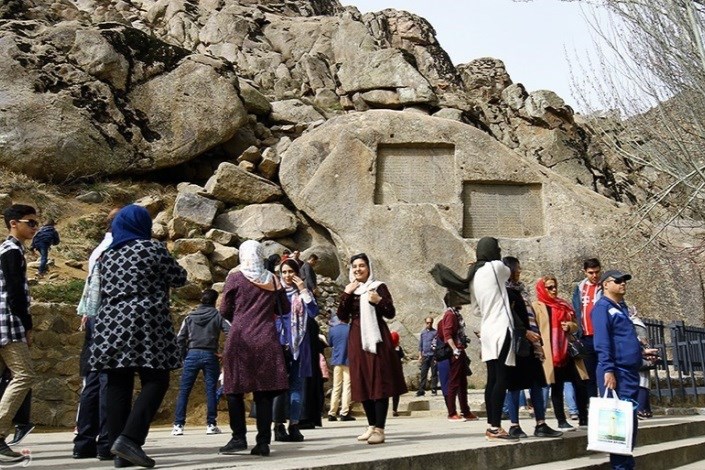 اصلاح مسیر بنای تاریخی گنجنامه در همدان در راستای احقاق حقوق عامه