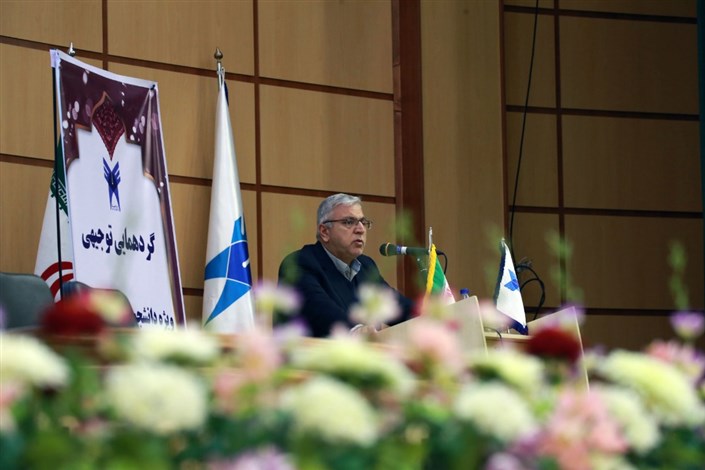 جلسه توجیهی ویژه دانشجویان جدیدالورود واحد تهران مرکزی برگزار شد