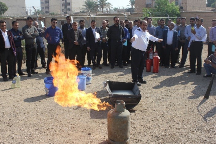 آموزش آخرین استانداردهای حراستی به بیش از ۳۰۰ کارمند دانشگاه آزاد اسلامی  استان خوزستان