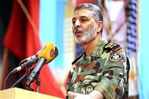 پیام تبریک فرمانده کل ارتش به مناسبت روز نیروی انتظامی