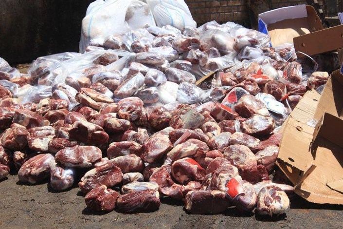 ورود مدعی العموم به عرضه گوشت‌های فاسد در ایرانشهر/ ۲۷۵۰ کیلوگرم گوشت فاسد معدوم شد