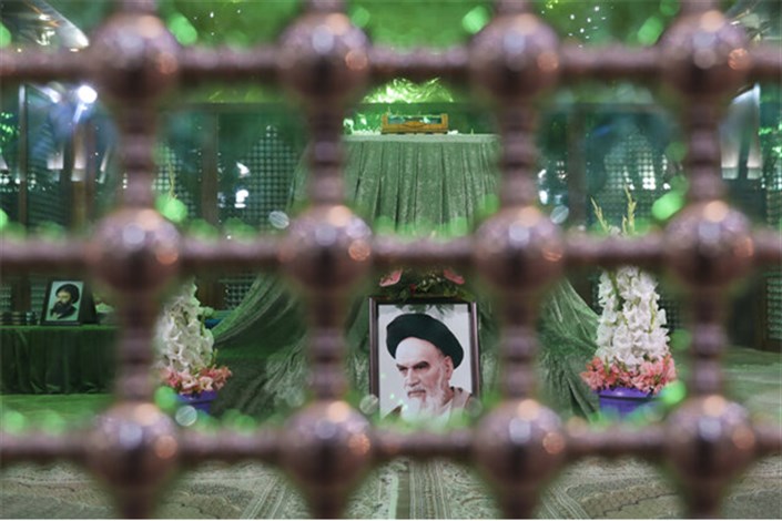اعضای هیئت دولت با آرمان‌های امام خمینی(ره)  تجدید میثاق  کردند