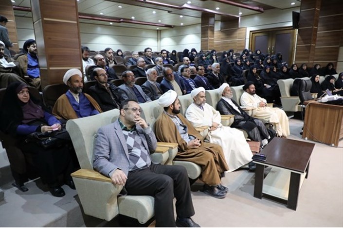 کارگاه آموزشی ستاد اقامه نماز در دانشگاه آزاد شیراز برگزار شد