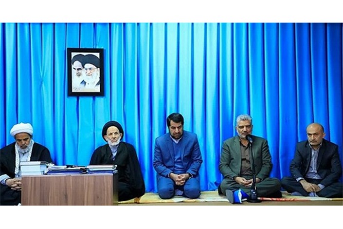 حل مشکلات جامعه و محرومیت زدایی از اهداف قرارگاه جهادی دانشگاه آزاد اسلامی است