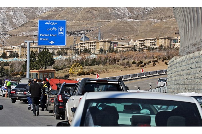 وضعیت جاده‌ها| ترافیک سنگین در محور کرج به سمت مازندران / تردد وسیله نقلیه ممنوع شد