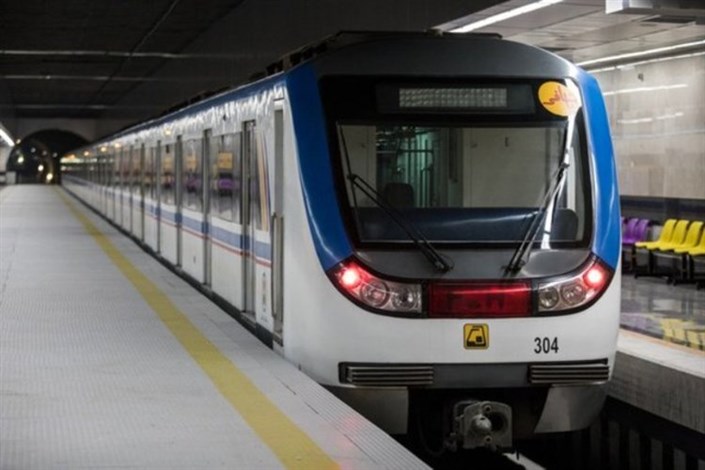  مترو هشتگرد به تهران تعطیل شد/کاهش سرویس مترو کرج