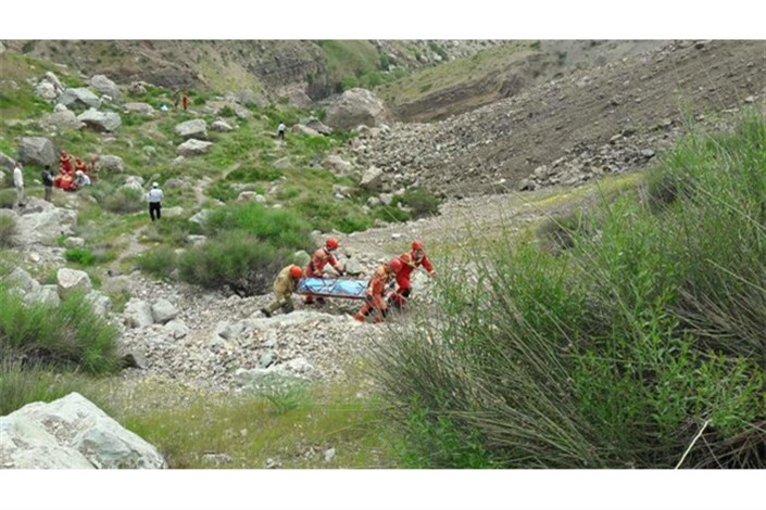 سقوط پرشیا به دره /۳ نفر کشته شدند+عکس