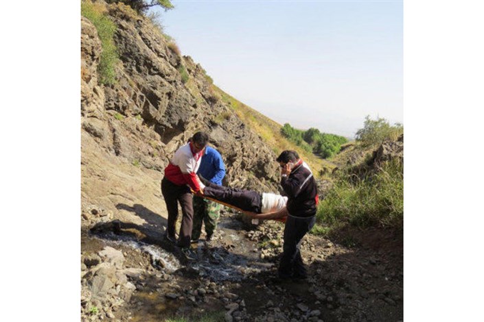 نجات 2 گروه کوهنورد مفقود شده در ارتفاعات شهرستان باغملک