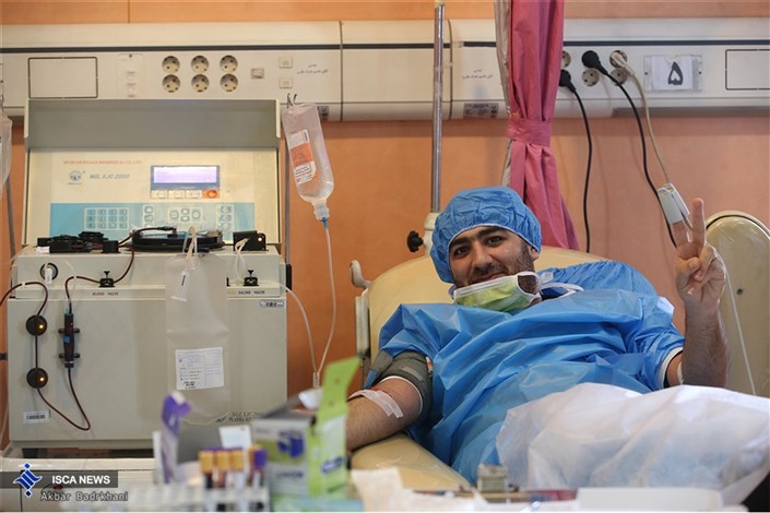 بهبودیافتگان کرونا پلاسمای خود را اهدا کنند/وضعیت ذخایر خون مطلوب است