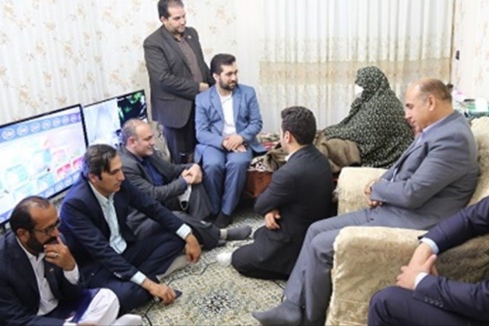 دیدار اعضای هیأت رئیسه جدید شورای عالی استان‌ها با خانواده شهید اندرزگو