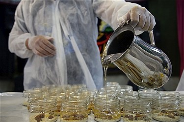 توزیع ۵ هزار بطری معجون به بیمارستان ها برای بیماران کرونایی 